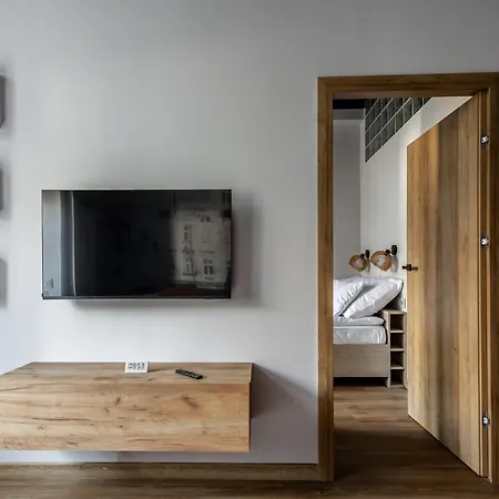 Break Bielsko- 600m Od Stacji Pkp, Tuz Przy Najwiekszej Galerii Sfera - Bestrooms * Μπιέλσκο-Μπιάλα